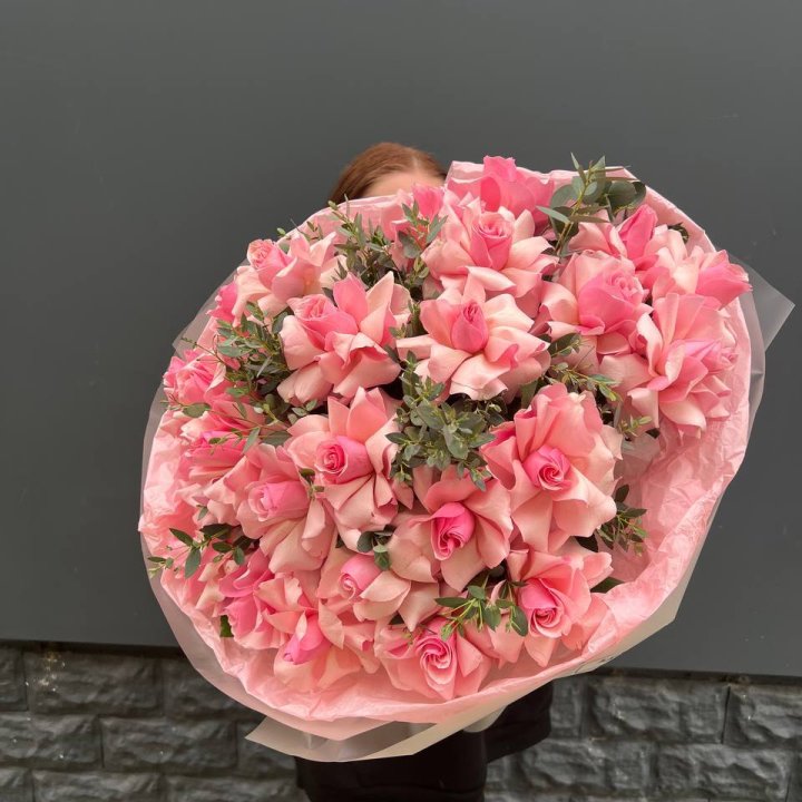  25 розовых французских роз в Волгограде