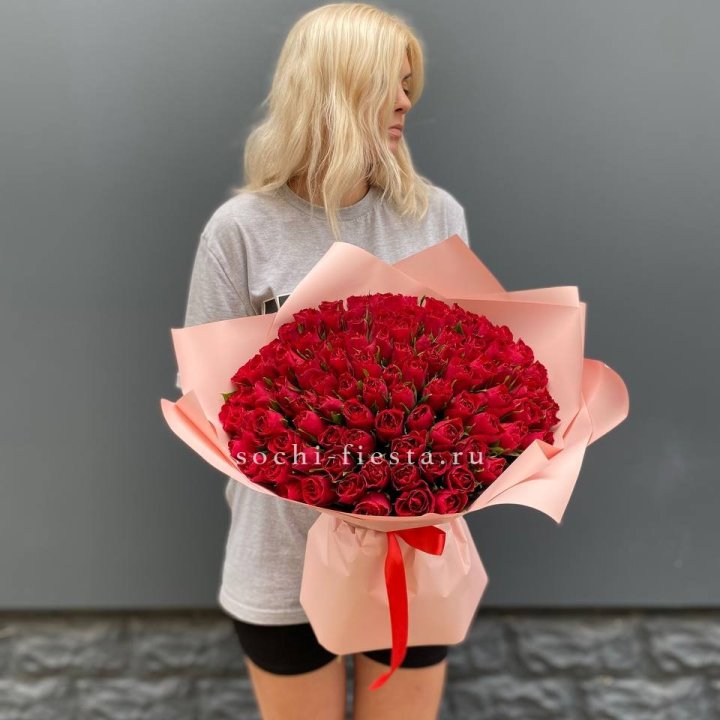 101  красная кенийская роза  в Волгограде