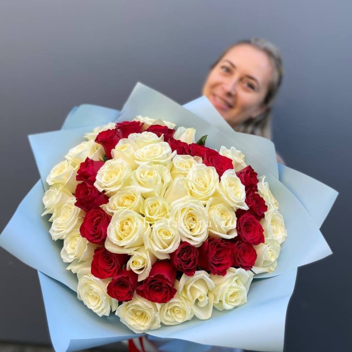 51 роза "Сердце" в Волгограде