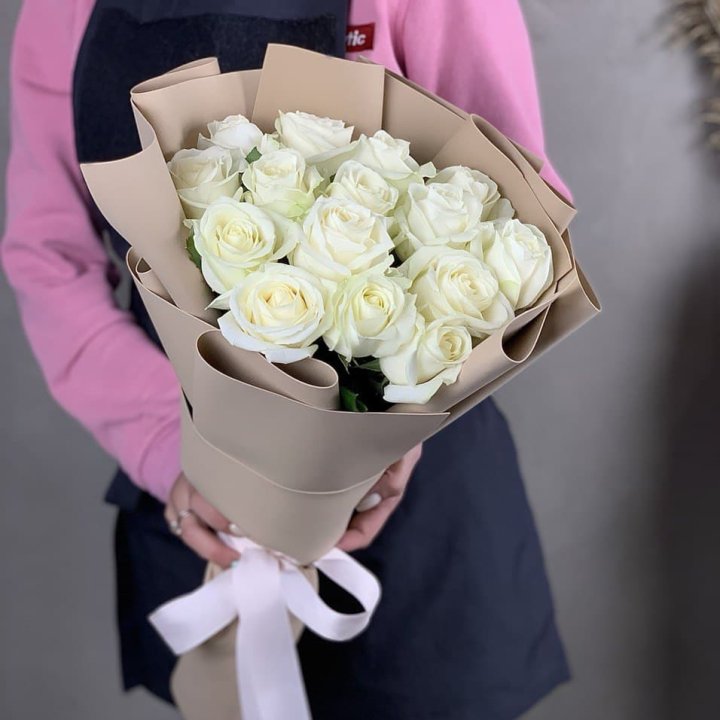 15 белых роз миракли в Волгограде