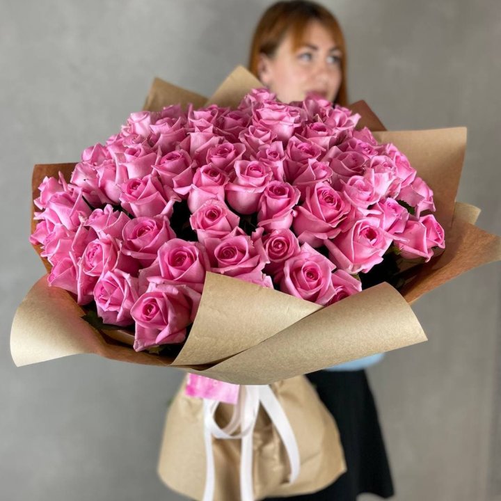 101 розовая роза в Волгограде