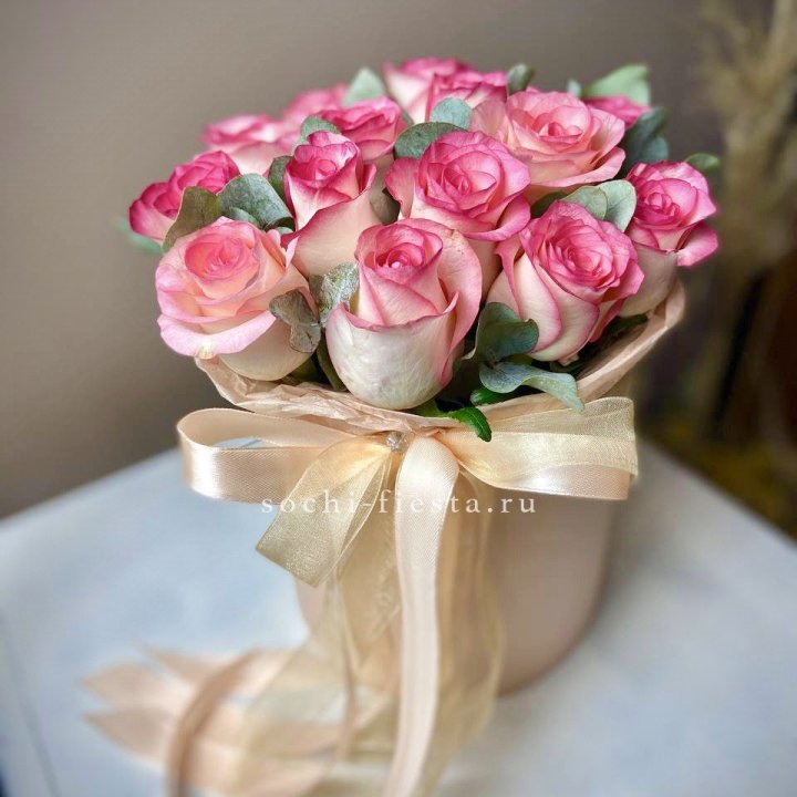 19 Роз Джумилия в коробке в Волгограде