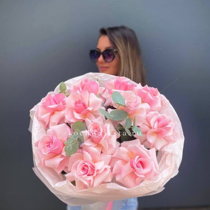 Букет роз "Минифу" в Волгограде