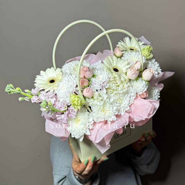 Сумочка "Белый рассвет" в Волгограде