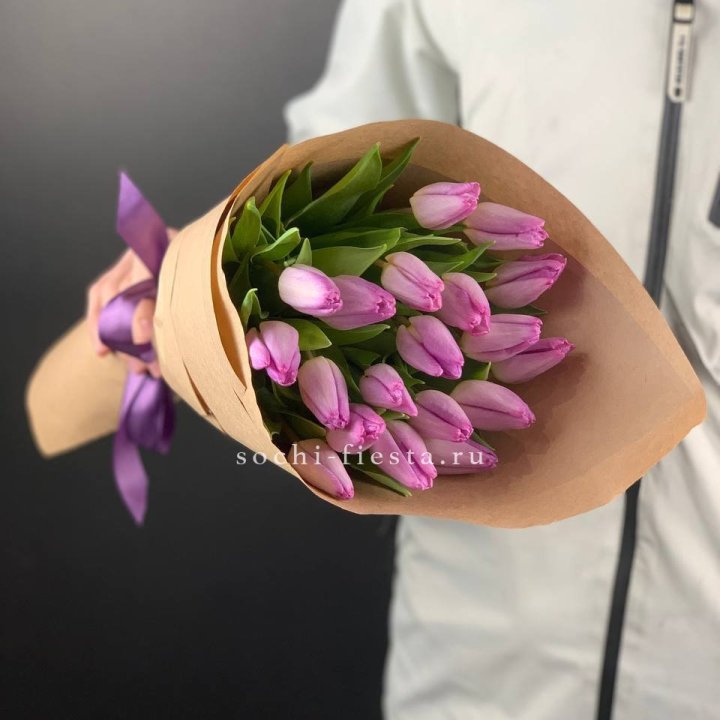 19 розовых  тюльпанов в Волгограде