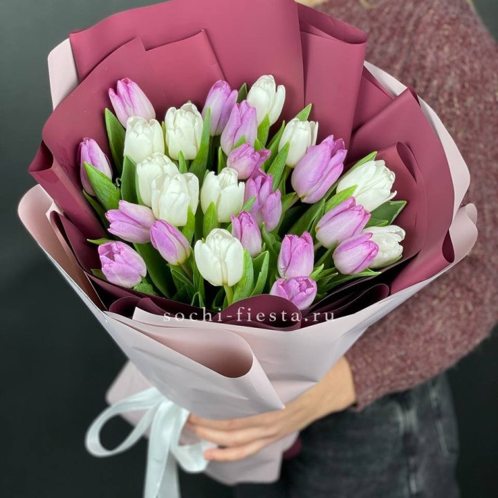 25 тюльпанов микс в Волгограде
