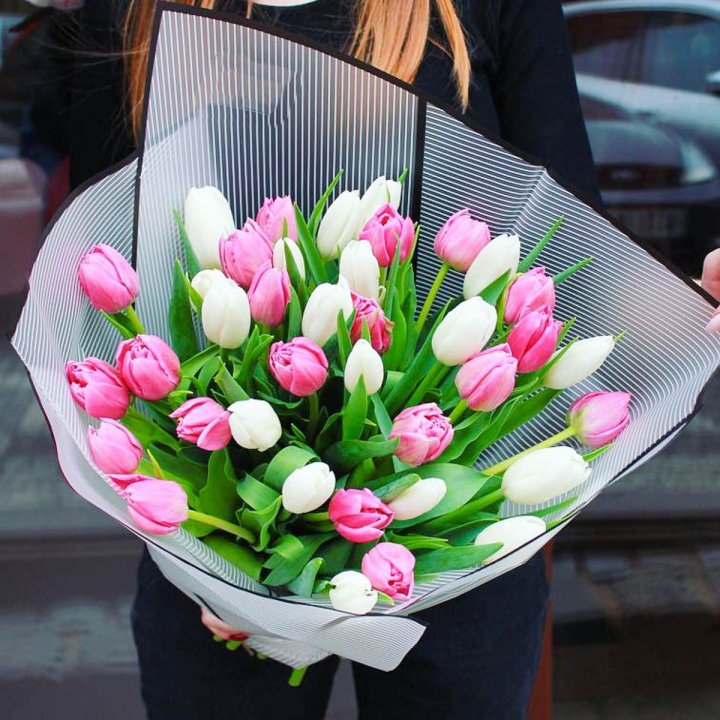 29 тюльпанов микс в Волгограде