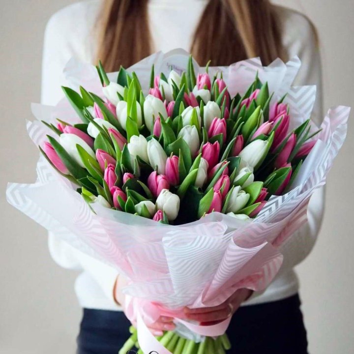 Букет тюльпанов "Лолита" в Волгограде