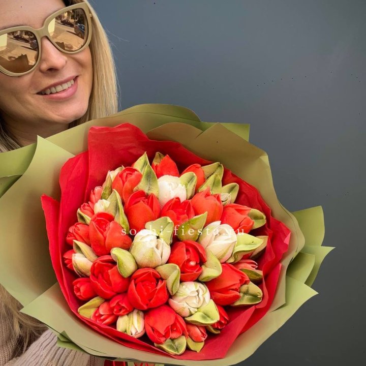 Зефирный букет из тюльпанов в Волгограде